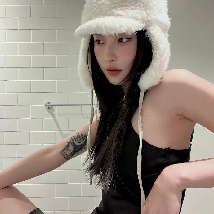 马路对面的房子